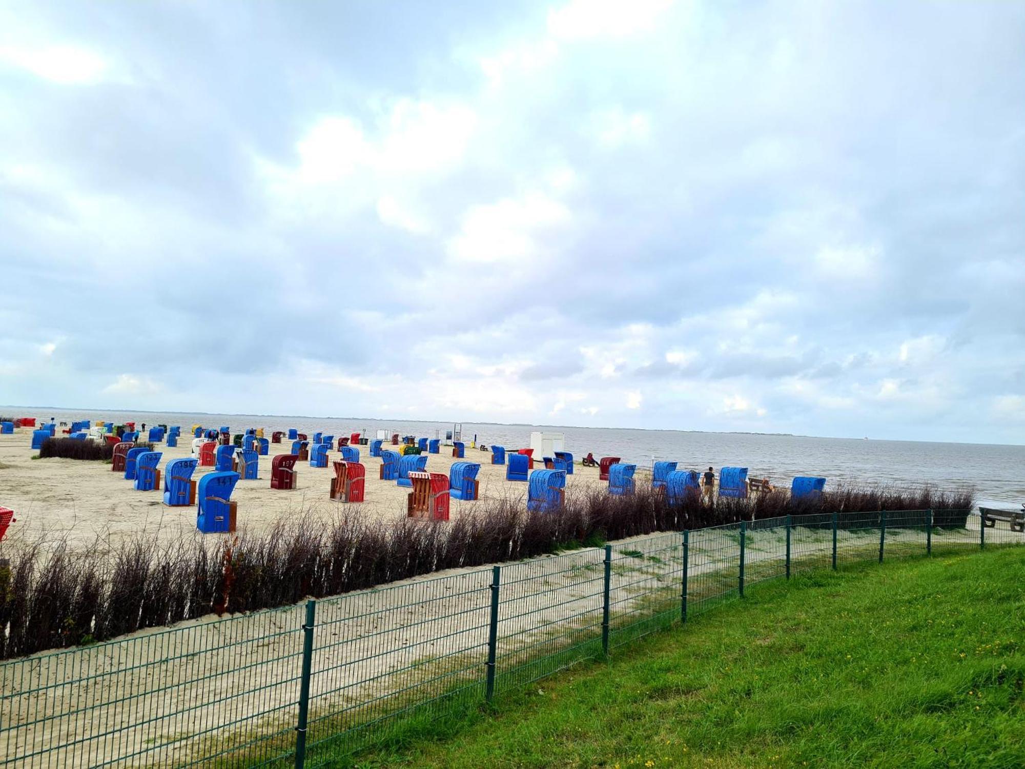 Ferienhaus Nordseeglueck Im Ferienpark Berumbur Exterior foto
